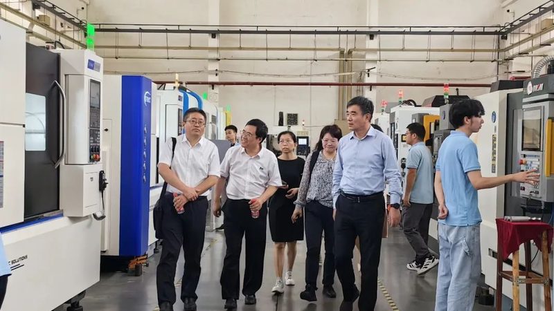 金属表面处理行业标准规范：解析与遵循